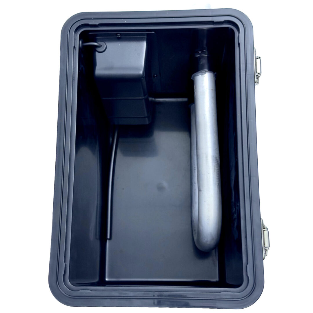 Paragon Viking Pro 18L Cooler (inside)