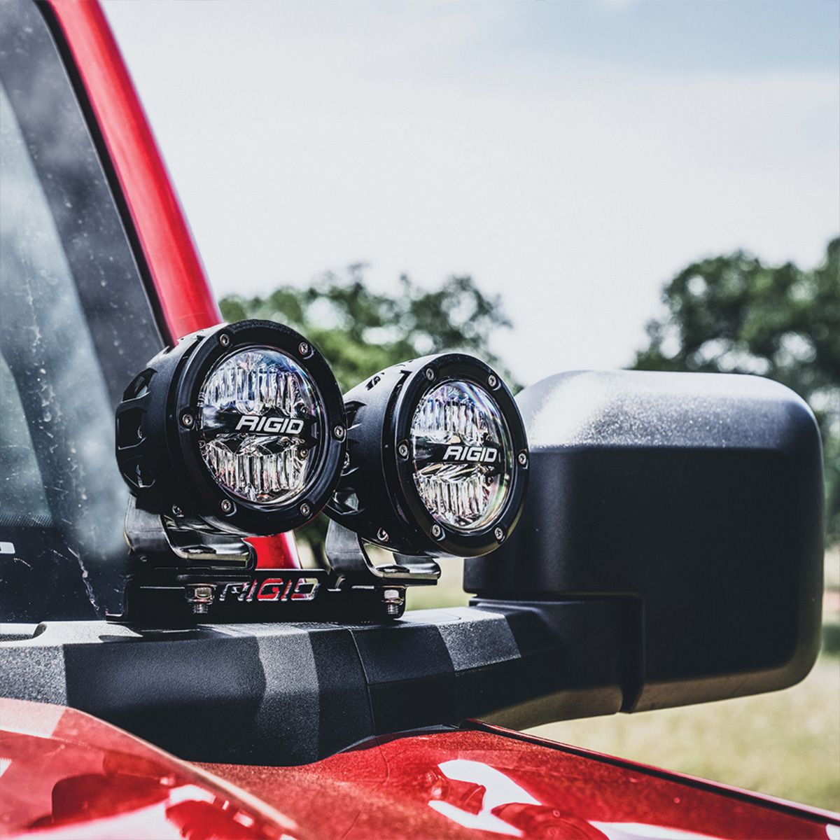 Rigid Light Mounts on Ford Bronco SUV