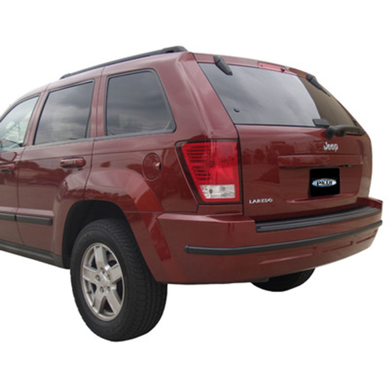 Pacer Bumper Guard Full Width (lifestyle)