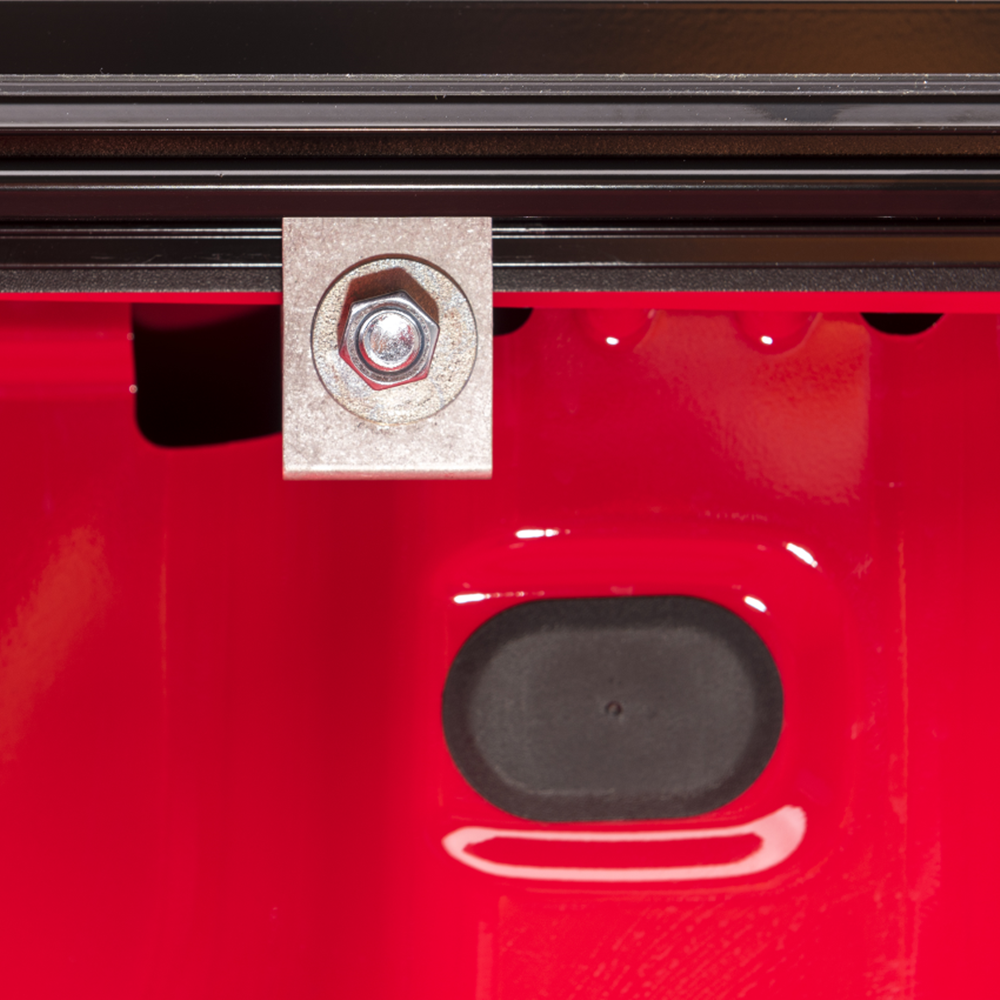 BAK BAKFlip MX4 2004-13 Silverado/Sierra 5'9" Bed 448100
