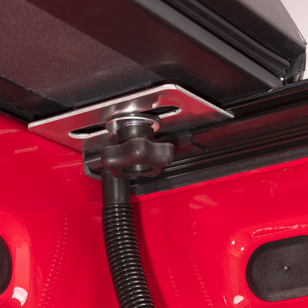 BAK BAKFlip MX4 2004-13 Silverado/Sierra 5'9" Bed 448100