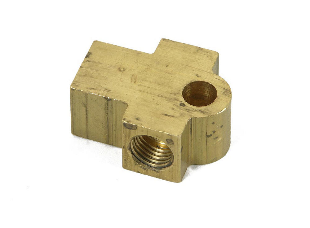 Earl's 3/8-24 Female Tee 899