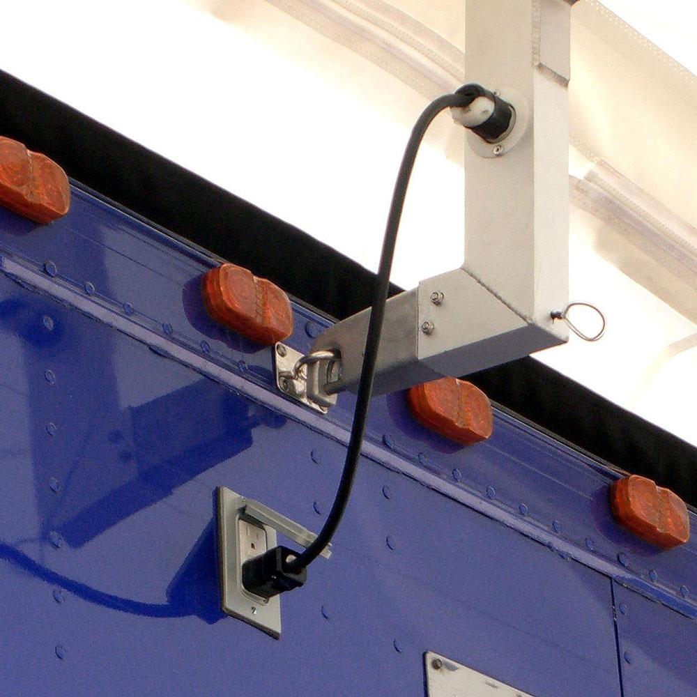 Mac's Spinnaker End (Internal Cable Routing)