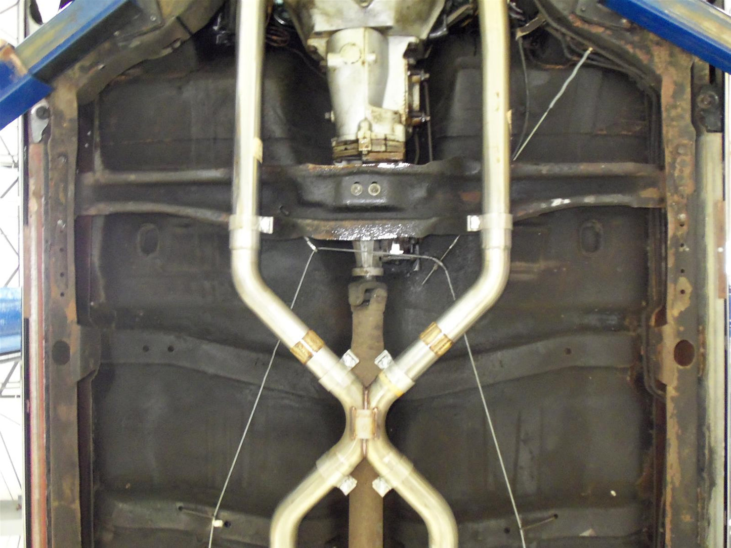 Pypes 1964-1972 GM A-Body 2.5in Crossmember Back Exhaust SGA10