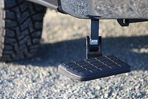 AMP BedStep Bumper Step - 2007-13 Toyota Tundra 75305-01A