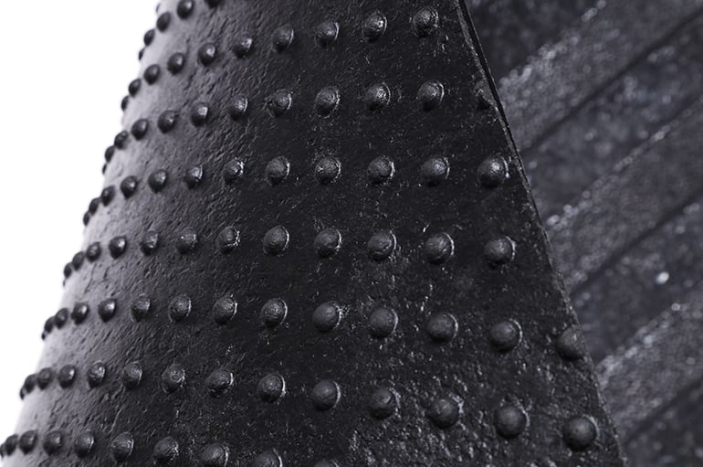 Dee Zee Utility Mat tread