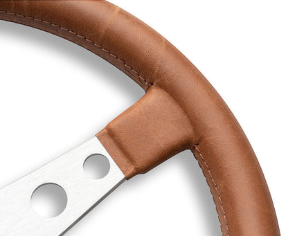 Momo Prototipo Heritage Steering Wheel (detail of leather grip)