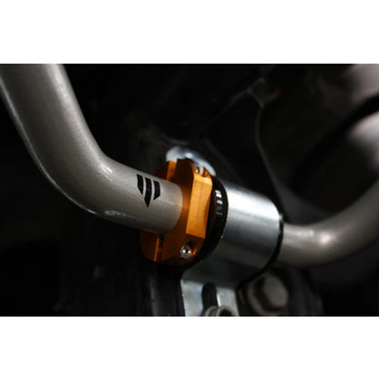 Whiteline Sway Bar Lateral Lock (lifestyle)