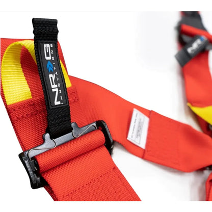 NRG Harness 6pt Camlock Red 