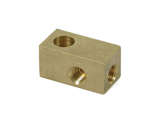 Earl's T Brake Adapter 899