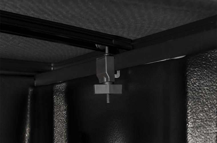xtang Trifecta Signature 2.0 Colorado/Canyon - Front Safety Clamp
