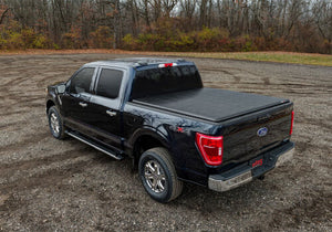 Extang Trifecta 2.0 Tonneau Cover (lifestyle)